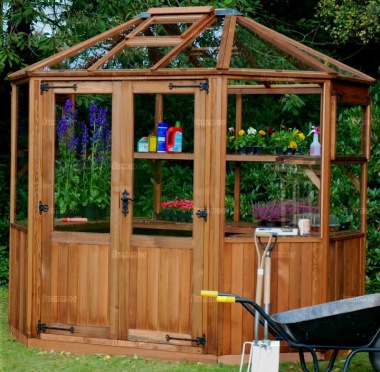 Octagonal Greenhouse 865