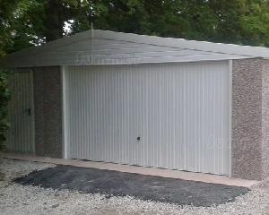 Front wall design