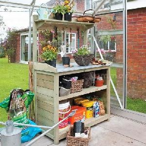 GREENHOUSES xx - Wooden potting tables