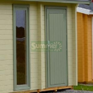 LOG CABINS xx - Storage room door