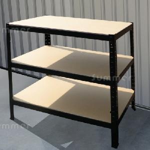 LOG CABINS xx - Shelving and workbenches