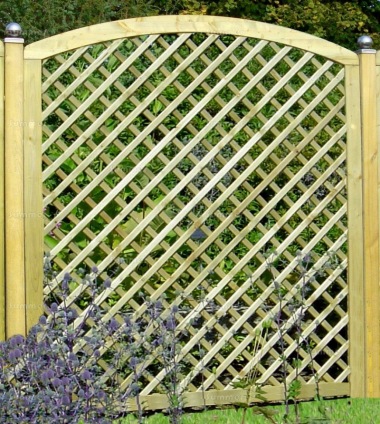 Fence Panel 563 - Planed Timber, 70x70mm Trellis, 4x2 Frame