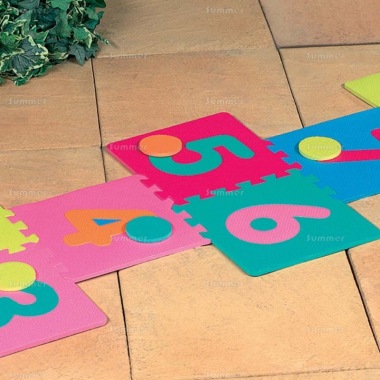 Hopscotch Garden Game 506 Hopscotch Garden Game 506