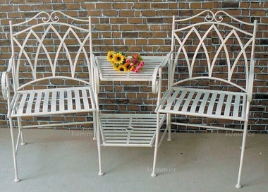 Vintage Companion Set 610 - White Wrought Iron, Antique Finish Vintage Companion Set 610 - White Wrought Iron, Antique Finish